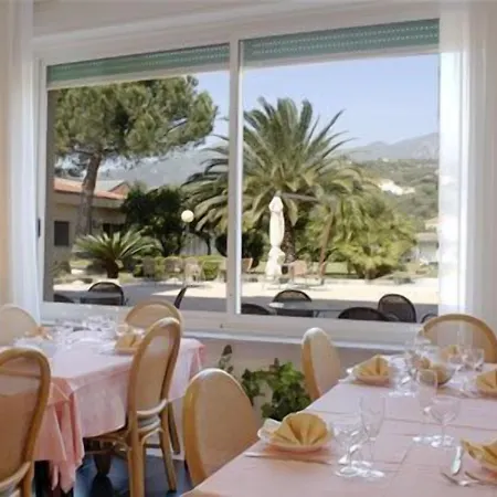 Casa Marina לואנו