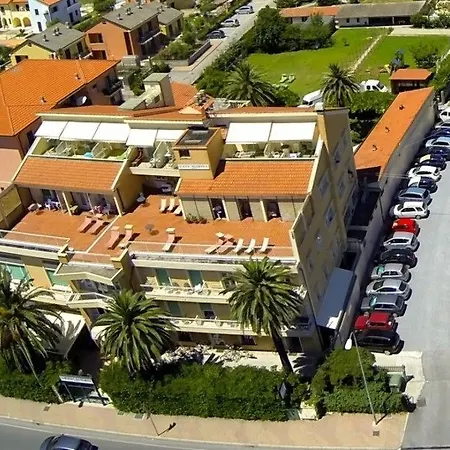 Casa Marina 3*