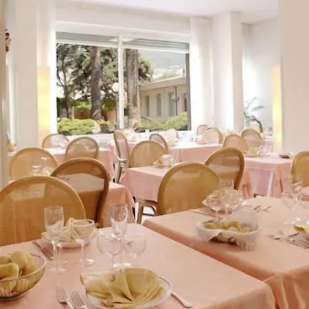 Casa Marina Ξενοδοχείο 3*