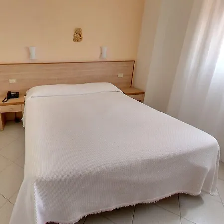 Ξενοδοχείο Casa Marina 3*