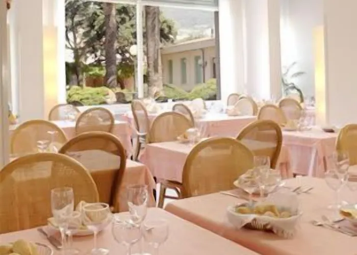 Casa Marina Hotel 3*