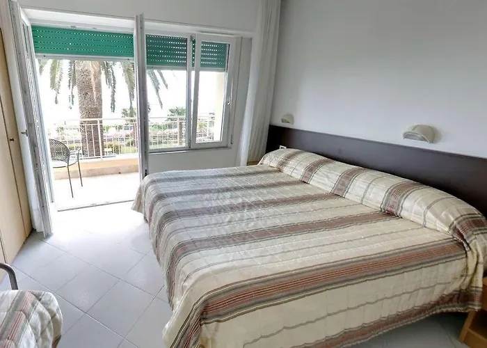 Casa Marina Hotel 3*